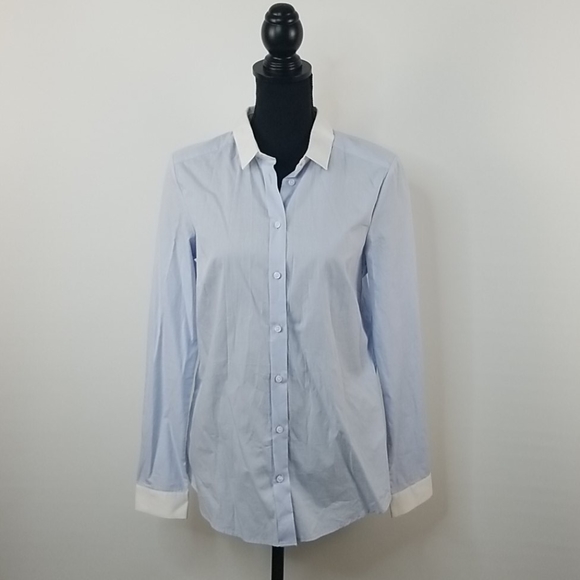 H&M Tops - NWT H&M blue and white button down
